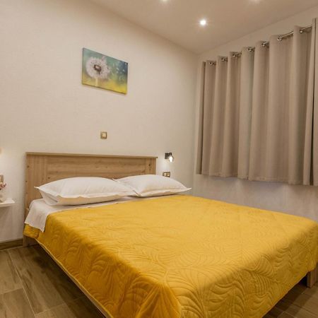 Apartments By The Sea Cove Zastupac, Hvar - 8761 Hvar Town Esterno foto