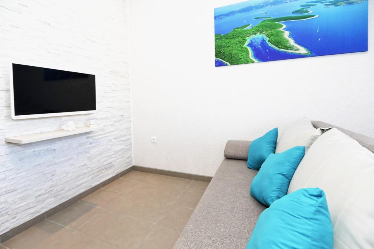 Apartments By The Sea Cove Zastupac, Hvar - 8761 Hvar Town Esterno foto