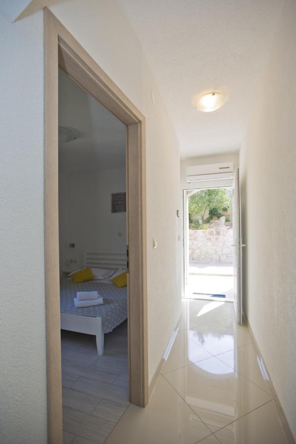 Apartments By The Sea Cove Zastupac, Hvar - 8761 Hvar Town Esterno foto