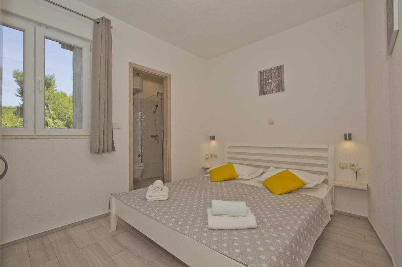 Apartments By The Sea Cove Zastupac, Hvar - 8761 Hvar Town Esterno foto