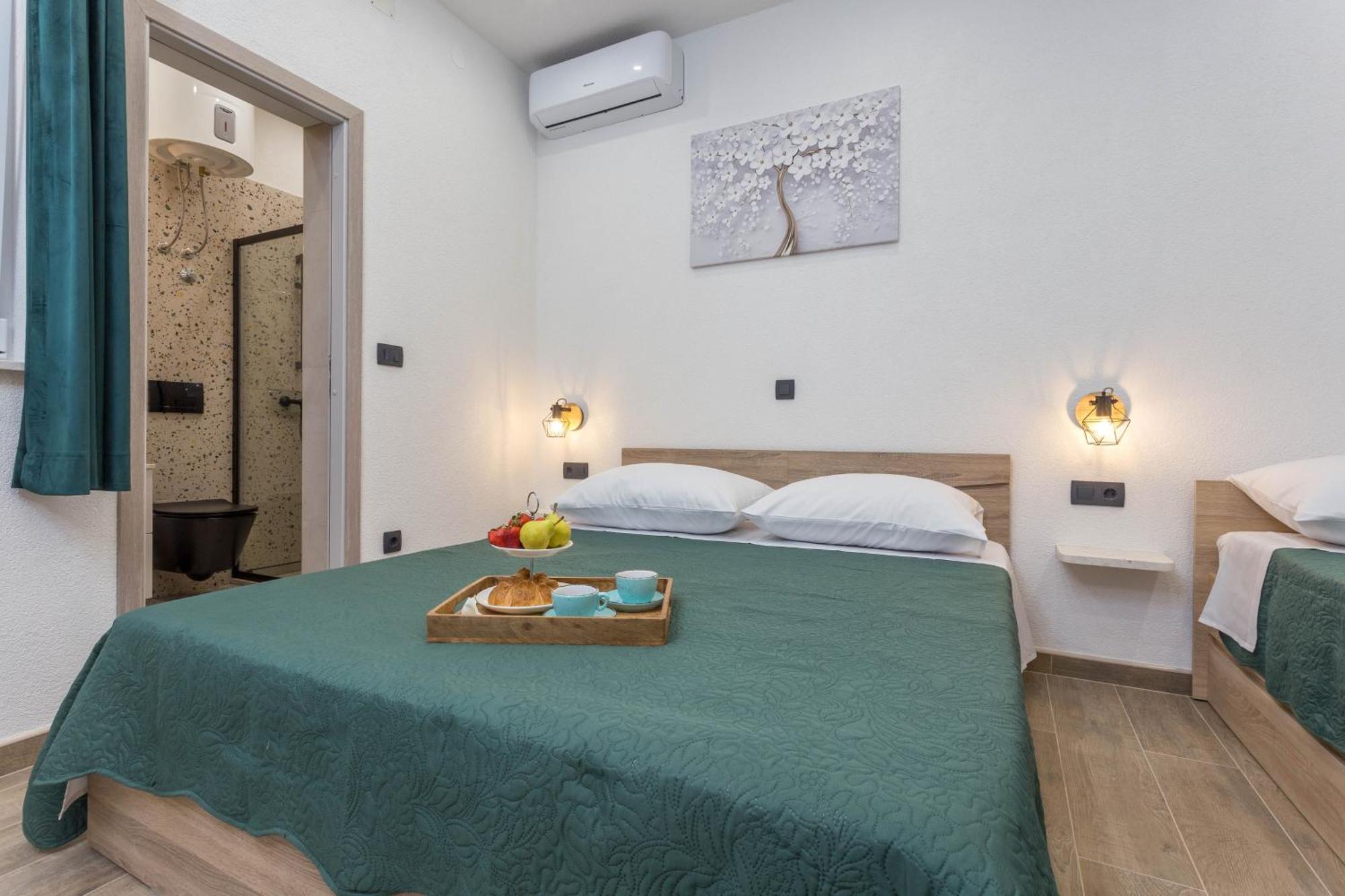 Apartments By The Sea Cove Zastupac, Hvar - 8761 Hvar Town Esterno foto